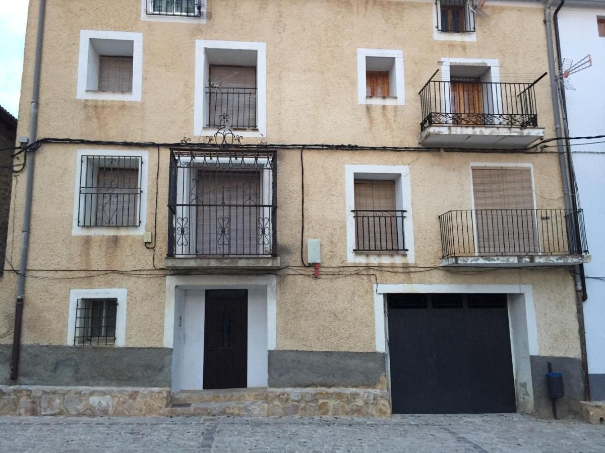 Casa Valentina Y La Buhardilla Apartment Salvacanete Luaran gambar
